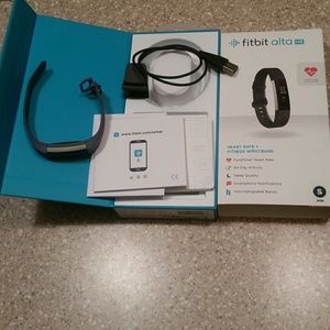 Fitbit Alta HR